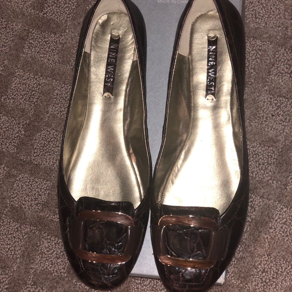 Nine West  Crocodile Leather Flats - Picture 2 of 4